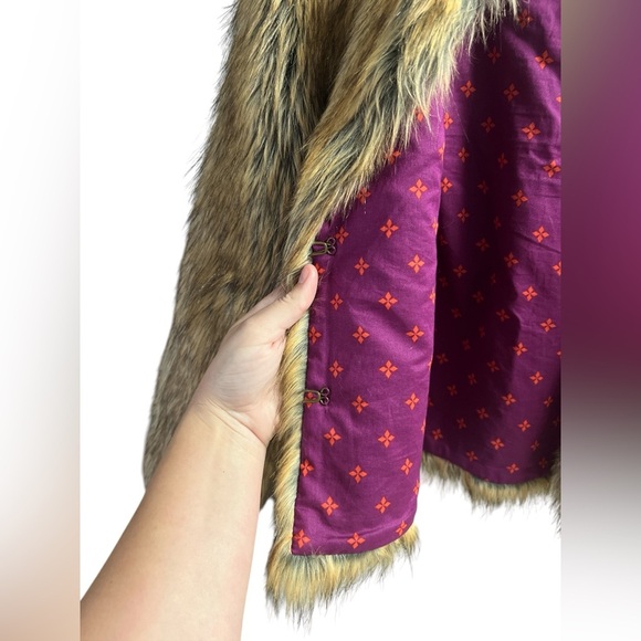 Cherokee brown fur long sleeve jacket - Picture 4 of 5